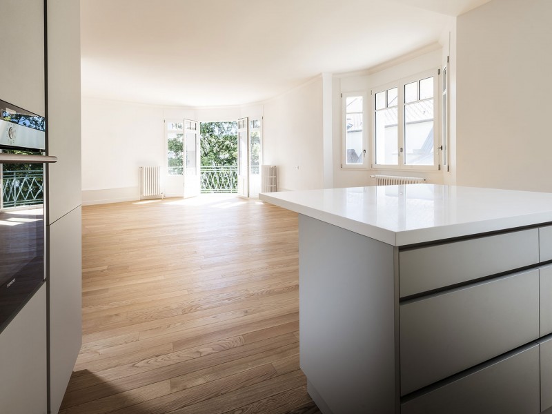 vente d'un appartement T4 haut de gamme hyper centre ville d'Annecy grande surface